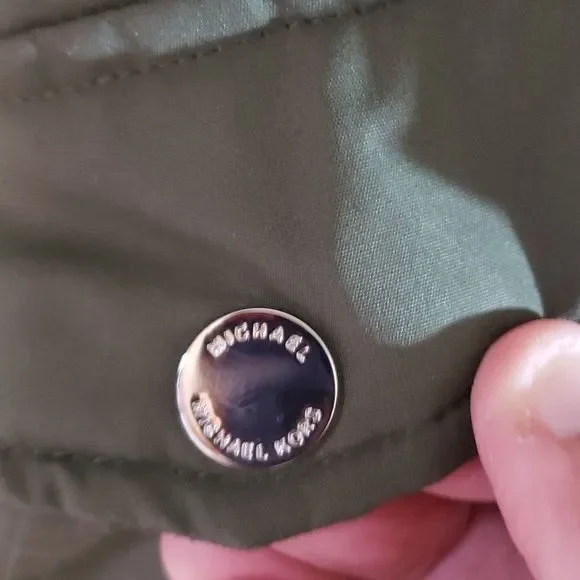 Michael Kors Children's winter coat - Picture 4 of 14